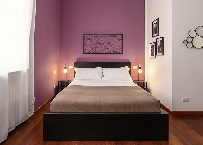 "Violet Dream" - Duomo Citylife